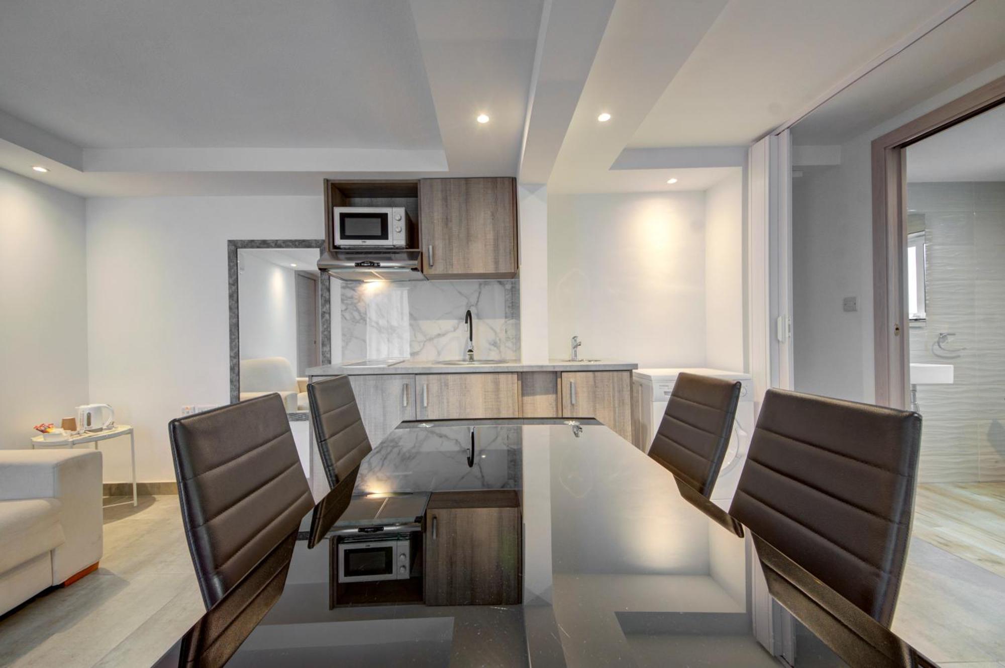 Caro Boutique Guest House San Gwann Екстер'єр фото