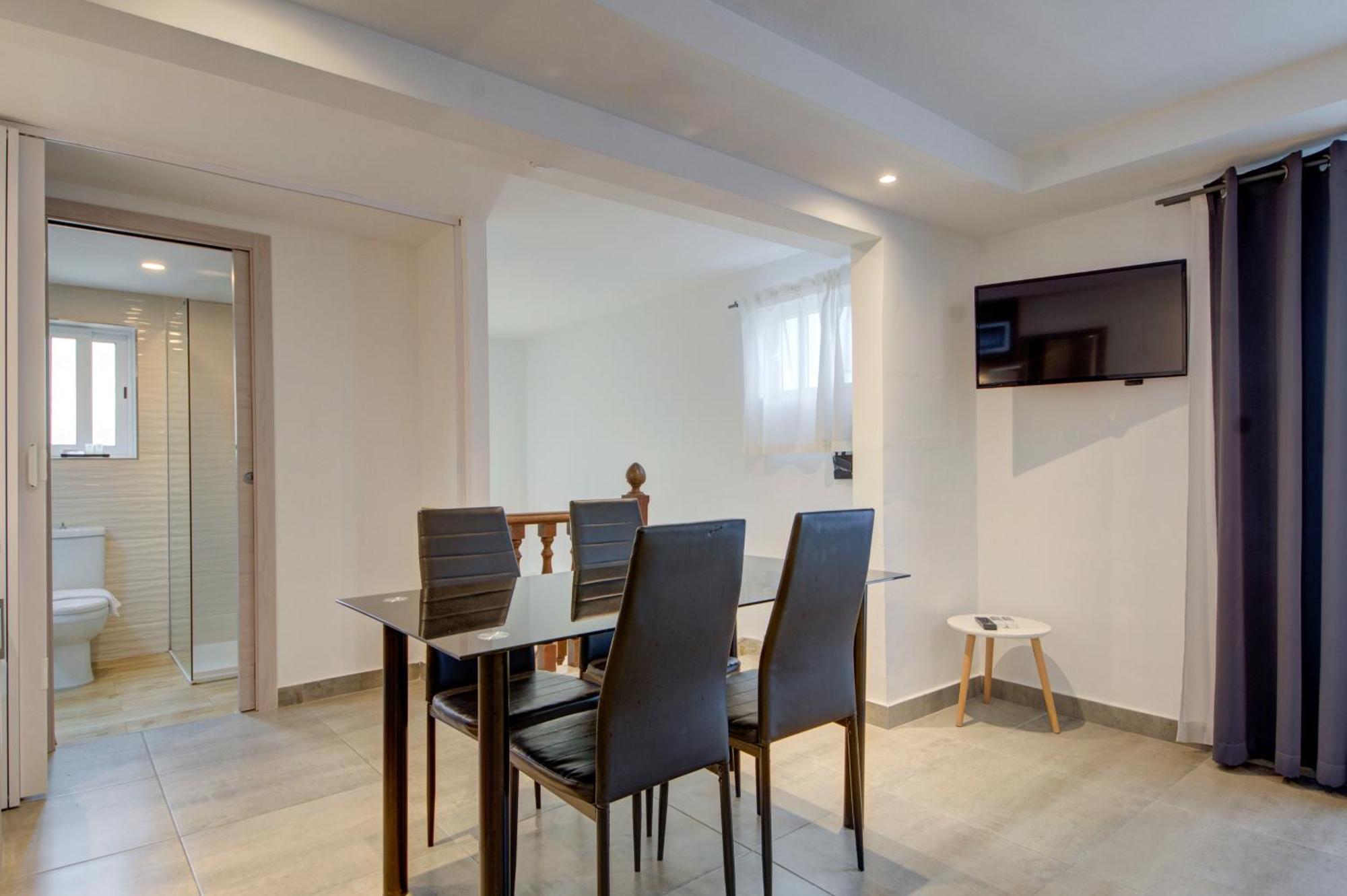 Caro Boutique Guest House San Gwann Екстер'єр фото